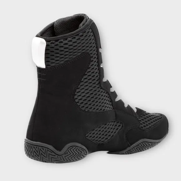 Venum High-Top Boxing Shoe Black White Size 11.5 Women’s US