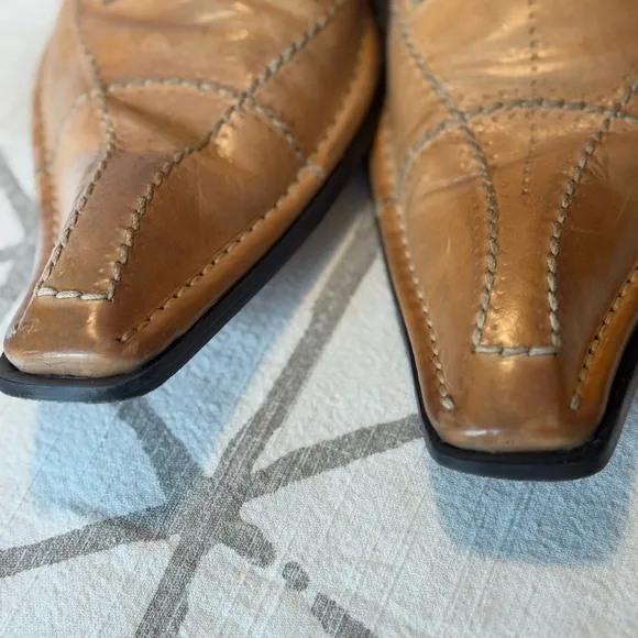 Vera Cuoio “Real Leather” Italy Alternative Tan Oxfords with Brogue Detailing
