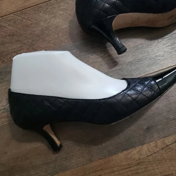 Vero Curio Black Leather Quilted Patent Leather Toe Kitten Heel Pumps 7