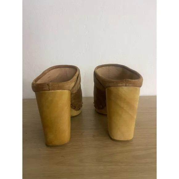 Veronica Beard 9.5 Dacey Clogs Camel Pecan Suede Studded Wooden Platform Mules