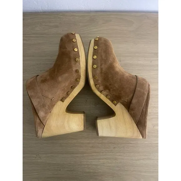 Veronica Beard 9.5 Dacey Clogs Camel Pecan Suede Studded Wooden Platform Mules