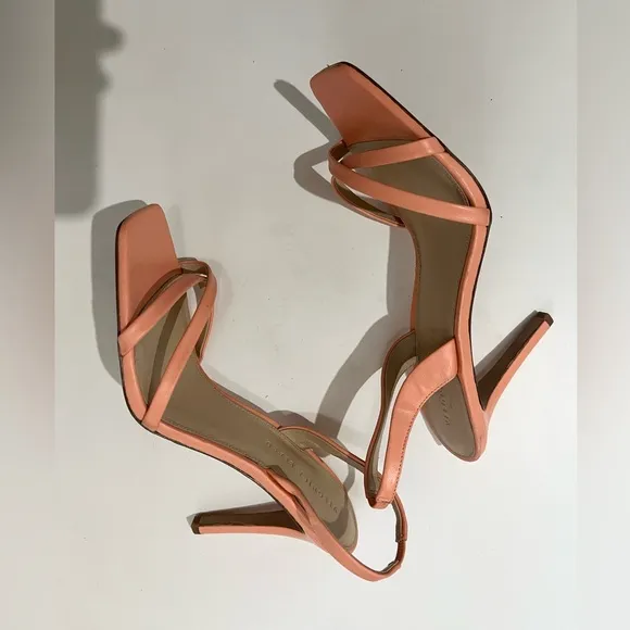 Veronica Beard Analita Leather Slingback stiletto heels Size 20.5 Apricot