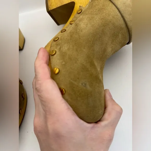 Veronica Beard Women Size 8 Dacey Clog Sand Beige Suede
