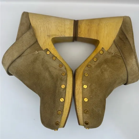 Veronica Beard Women Size 8 Dacey Clog Sand Beige Suede
