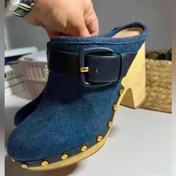 🫐Veronica Beard Women's Dacey Buckle Clogs