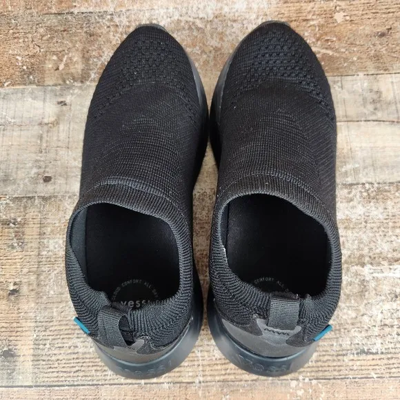 Vessi Everyday Move Slip-On Women's Size 9 All Black Knit Waterproof Casual Shoe