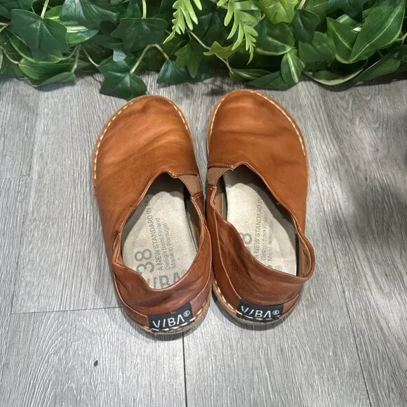 VIBAe Roma Unisex Slip On Shoe 38 Round  Slip-On Flat Mules Leather Cognac