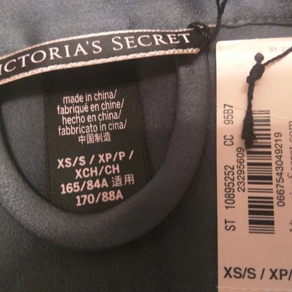 Victoria's Secret Satin Kimono Robe Grey Black Pearl Short Belt Pockets Tie XS S