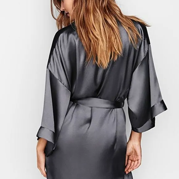 Victoria's Secret Satin Kimono Robe Grey Black Pearl Short Belt Pockets Tie XS S