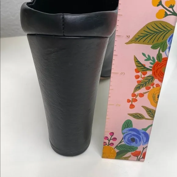 Vince Aloral Heeled Leather Mules Black Size 11