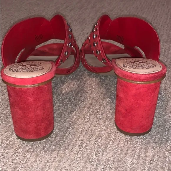 Vince Camuto Jorlyn Mules