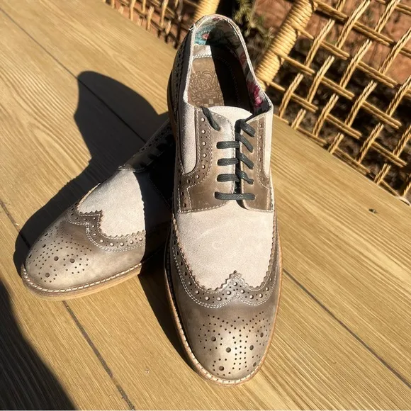 Vince Camuto Venety Oxfords Mens Two Tone Leather Wingtip Shoes Size 10 D