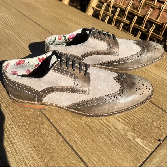 Vince Camuto Venety Oxfords Mens Two Tone Leather Wingtip Shoes Size 10 D