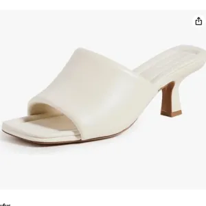 Vince |  Ceil Mule