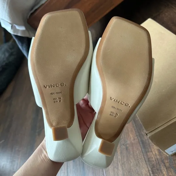 Vince |  Ceil Mule