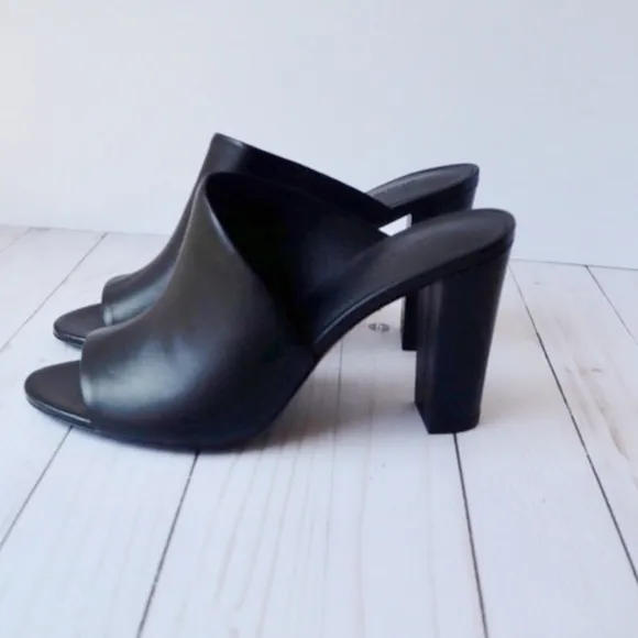 VINCE Hanna Block Heel  Slip-on Black Leather Minimalist Sexy Dom Shoe Size 10