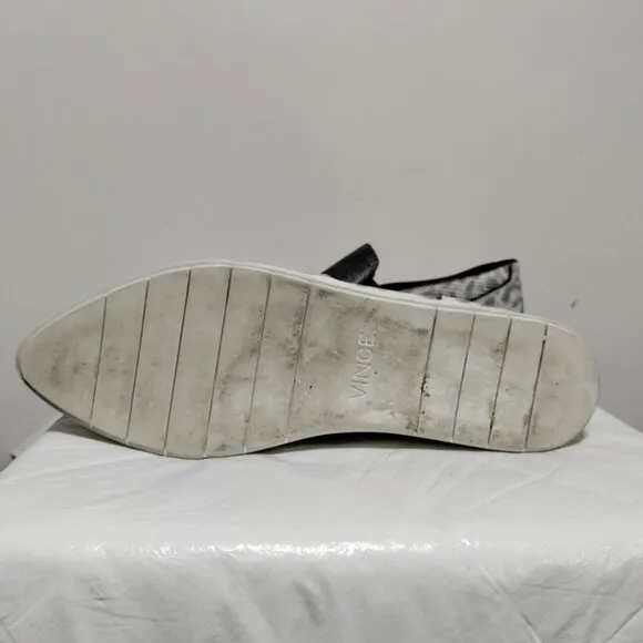 VINCE 'paeyre' Pointy Toe Slip-on Textured Leather Sneaker 8