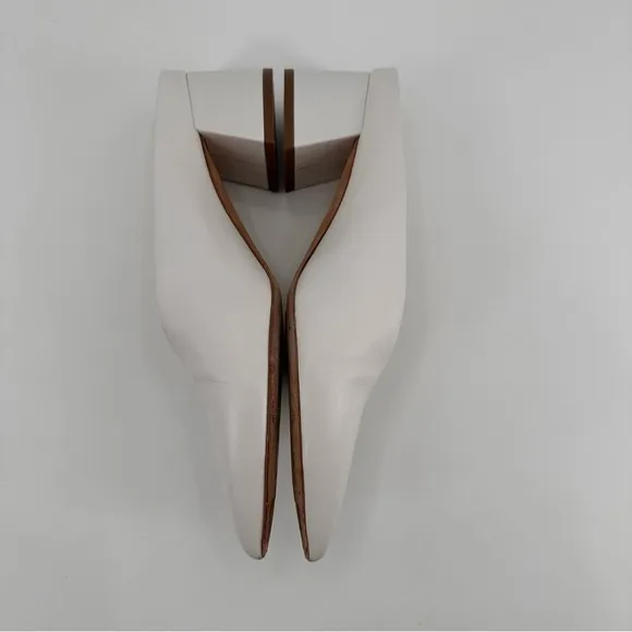Vince. White Leather Pointed Toe Slip On Mules Chunky Block Heels 38.5 US 8.5