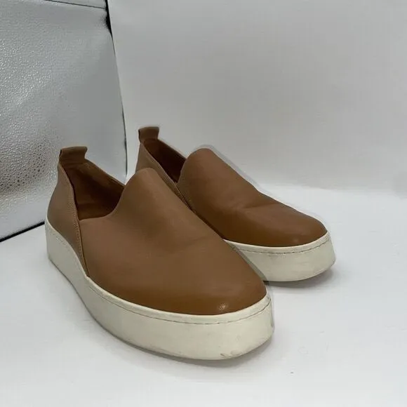 Vince Women's Saxon 2 Slip-On Sneaker Leather Brown Caramel 7 Quiet‎ Luxury