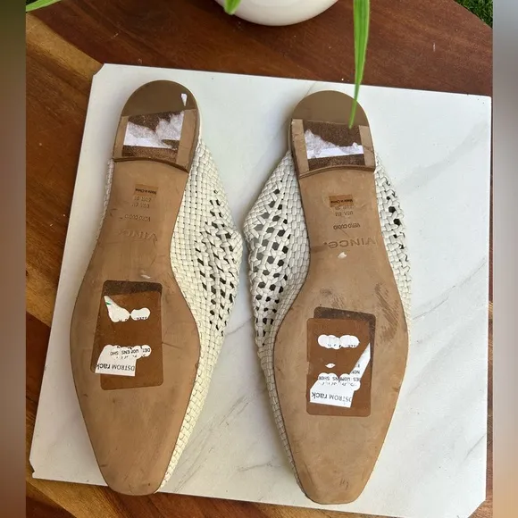 VINCEBarrett Woven Leather Mules Off White size 8