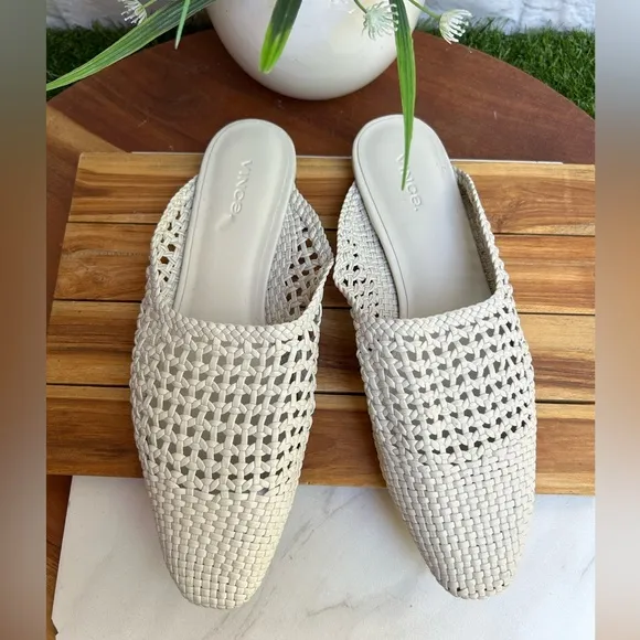 VINCEBarrett Woven Leather Mules Off White size 8