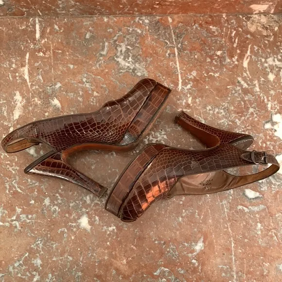 Vintage 1940’s WWII Alligator Peep Toe Slingback Platform Heels sz 6