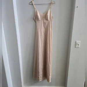Vintage 1960's Gossard Artemis long light tan slip dress night gown  size 34