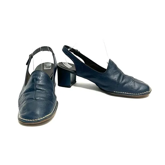 Vintage 1960s navy vegan leather mod slingback heels