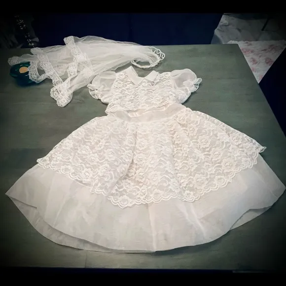 VINTAGE 1960s puffy tulle LACE holy communion dress w/ Slip &amp; Veil! PERFECT 💕