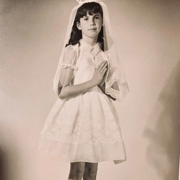 VINTAGE 1960s puffy tulle LACE holy communion dress w/ Slip &amp; Veil! PERFECT 💕