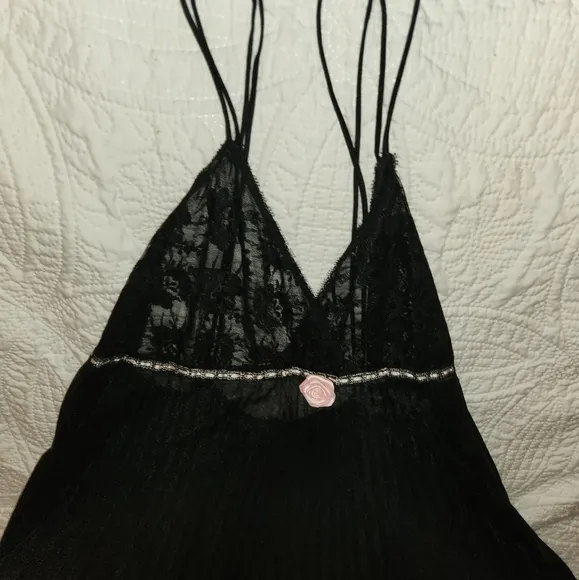 Vintage 1970s Black Lace Flowying Slip Dress