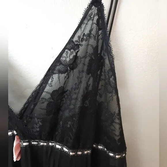 Vintage 1970s Black Lace Flowying Slip Dress