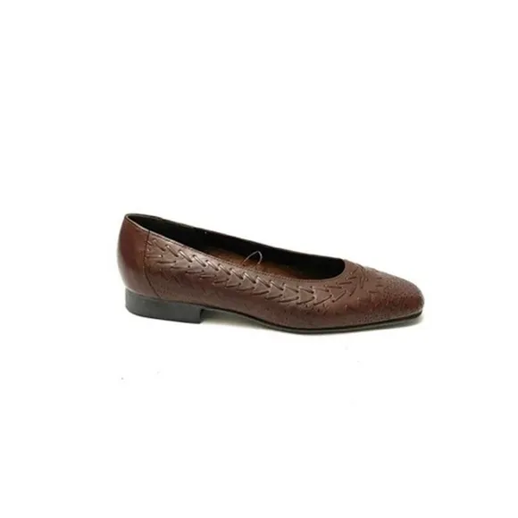Vintage 1970s brown woven leather slip on heels