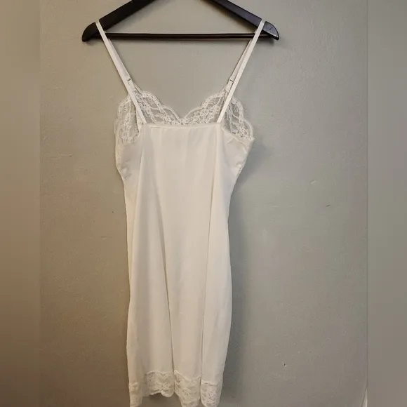 Vintage 1970s White Lace Accented Slip Dress by Wonder Maid