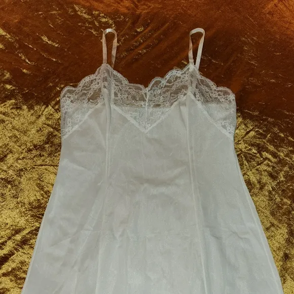 Vintage 1970s White Lace Accented Slip Dress by Wonder Maid