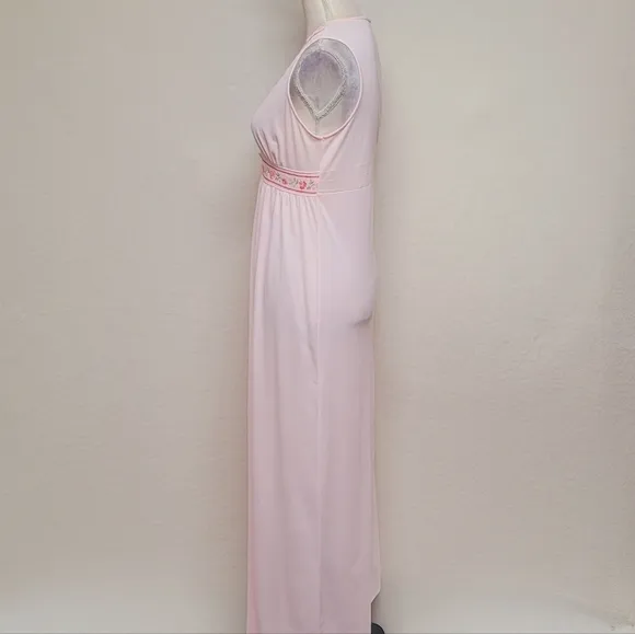 Vintage 60s Gilead Light Pink Floral Embroidered Sleeveless Nightgown Slip Dress