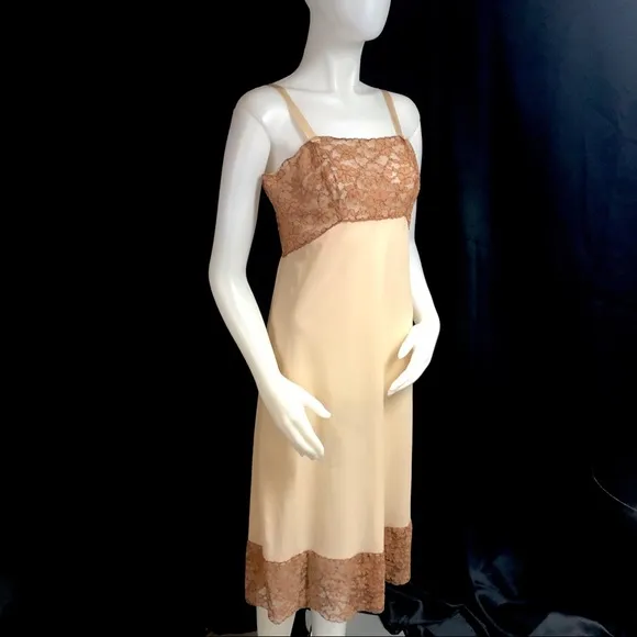Vintage 60s Sexy Full Slip Dress Cafe Au Lait Lace Bodice &amp; Hem by Colura 36