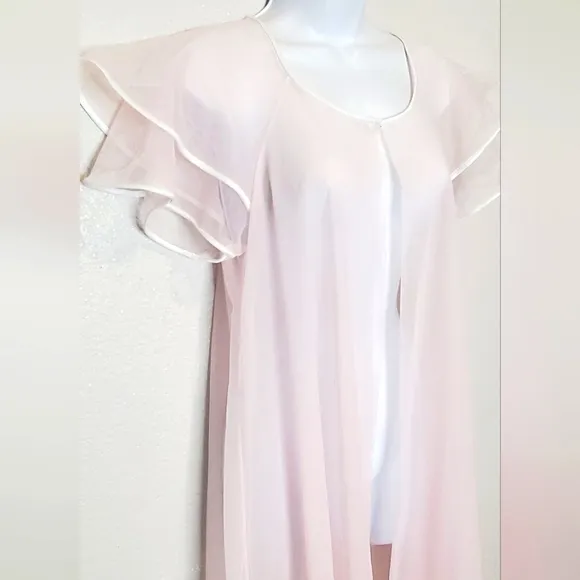 Vintage 60s Val Mode Pink Chiffon Sheer Flutter Sleeve Sweeping Robe Size Small