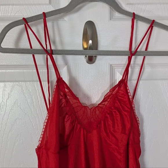 Vintage 80s Undercover Wear 100% Nylon Red Satin &amp; Chiffon Maxi Fit &amp; Flare Slip