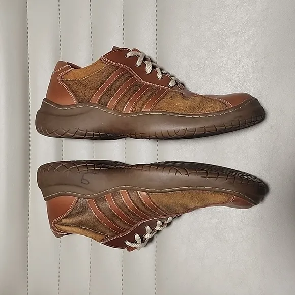 VINTAGE 90s Y2K Steve Madden Shooter Leather Oxfords 8 Sneakers Funky Retro