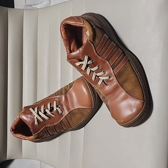 VINTAGE 90s Y2K Steve Madden Shooter Leather Oxfords 8 Sneakers Funky Retro