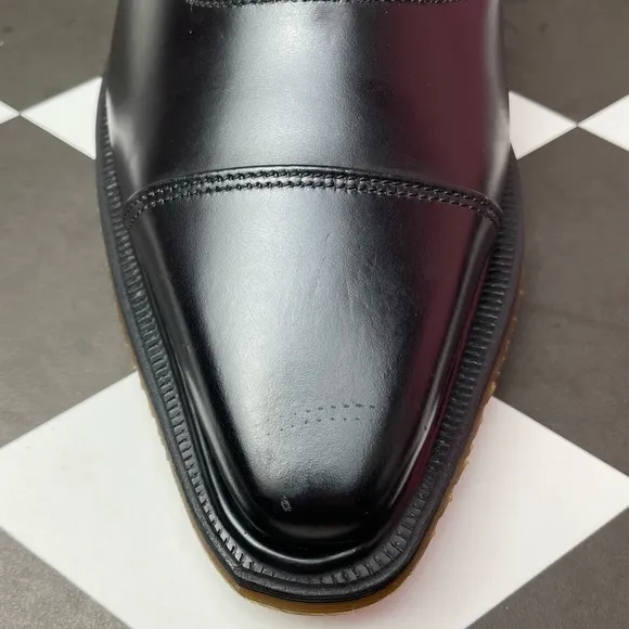 Vintage Dr. Martens Black Smooth Leather 5 Eye Point Toe Oxfords UK 6