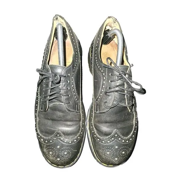 Vintage Dr Martens Mens 10-10.5 Leather Brogue Wingtip Oxfords Made in England