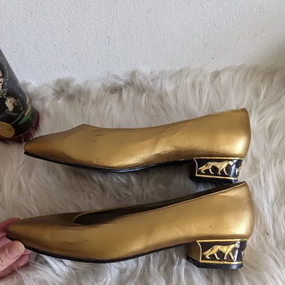 Vintage Lilly Gold Leopard Kitten Heels