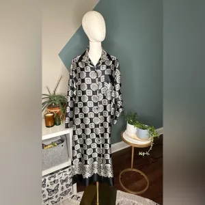 Vintage Natori Baroque Print Satin Lounge Shirt Dress Black Ivory Medallion Med