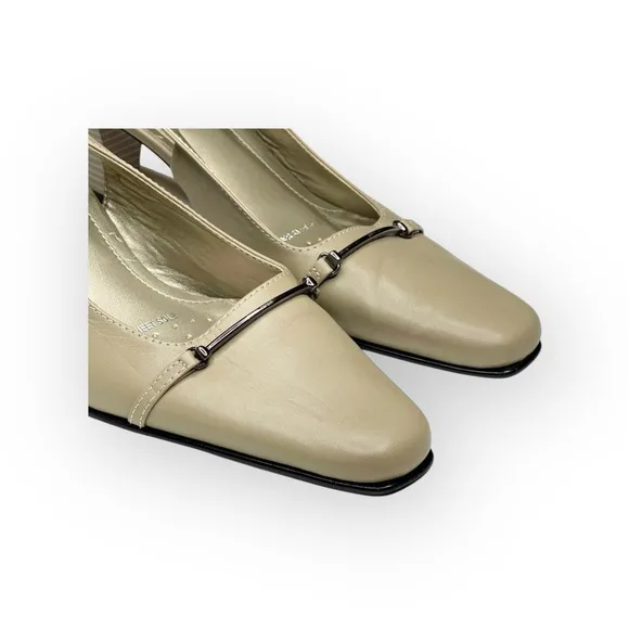 Vintage: new Pierre Cardin ♔ Horsebit Slingback Heels ♔ Taupe Leather ♔ 38 7.5 8