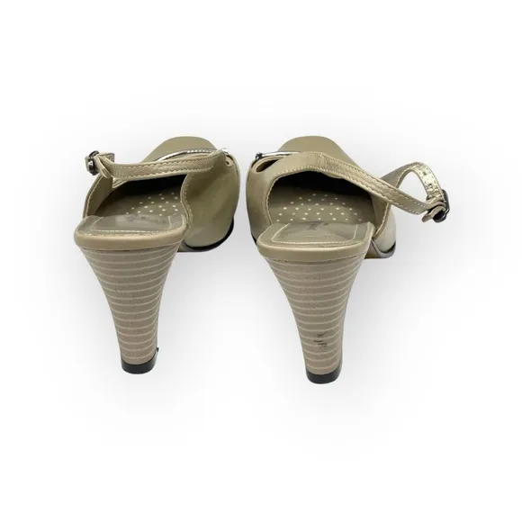 Vintage: new Pierre Cardin ♔ Horsebit Slingback Heels ♔ Taupe Leather ♔ 38 7.5 8