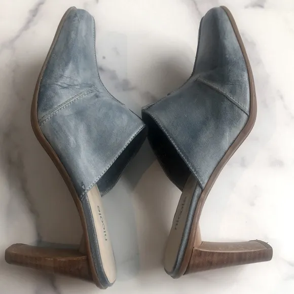 Vintage NICOLE Brakes Blue Stitched Leather Heeled Mules, Size 7M
