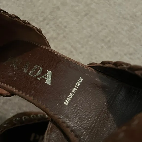 Vintage Prada brown suede point kitten heels