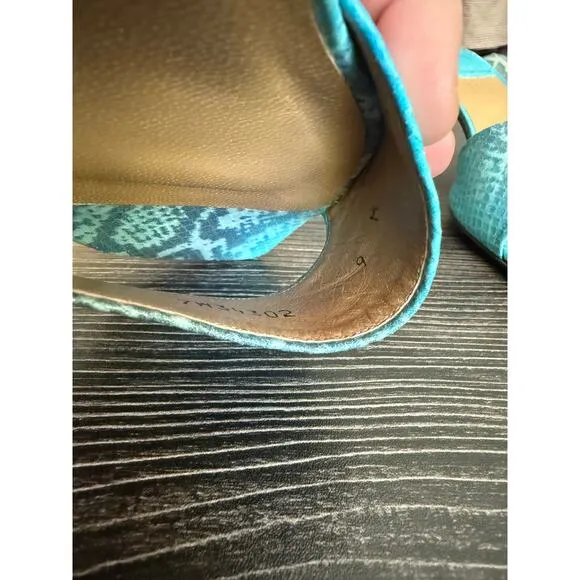 Vintage Stuart Weitzman Blue Croc Kitten Heel Mules Sz. 9